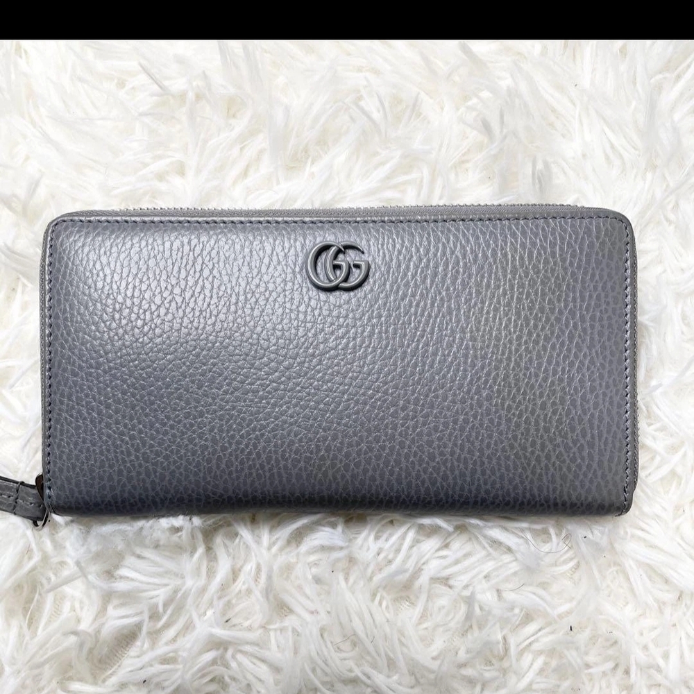 Gucci Enamel Marmont Leather Zip Wallet